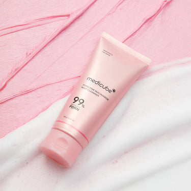 MEDICUBE PDRN Pink Niacinamide Whip Cleanser 120ml