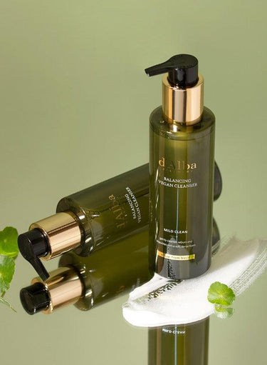 d'Alba Mild Skin Balancing Vegan Cleanser 200ml