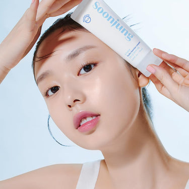 ETUDE  SoonJung 10-Free Moist Emulsion 130ml