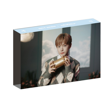 NCT WISH - Wishlist [1st JP Mini Album - Limited Edition Cassette Tape Ver.]